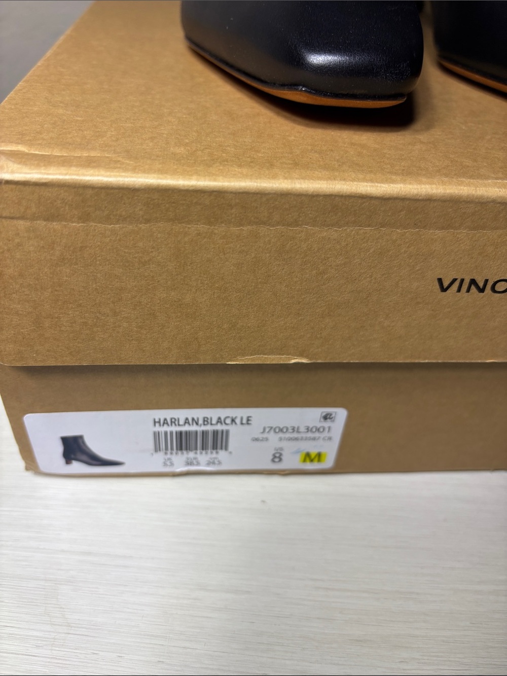 Vince Harlan Black Leather Square Toe Ankle Boots 8M Store Sample tried-on only - Picture 7 of 14